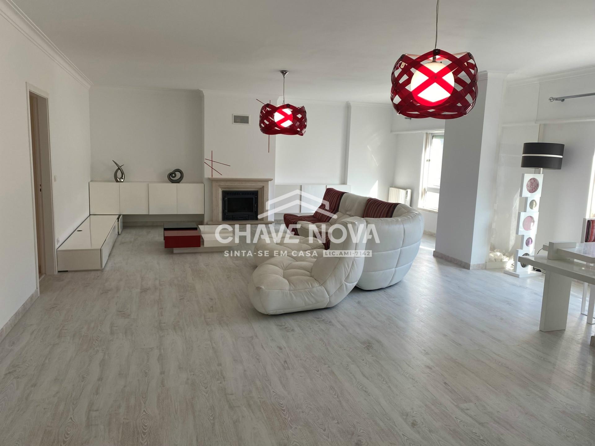 Apartamento T4, Lisboa, Sintra, Queluz e Belas