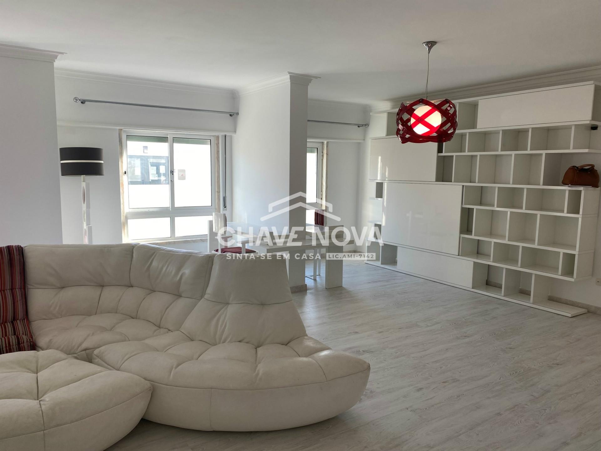 Apartamento T4, Lisboa, Sintra, Queluz e Belas