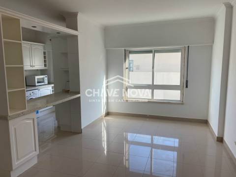 Apartamento T4, Lisboa, Sintra, Queluz e Belas