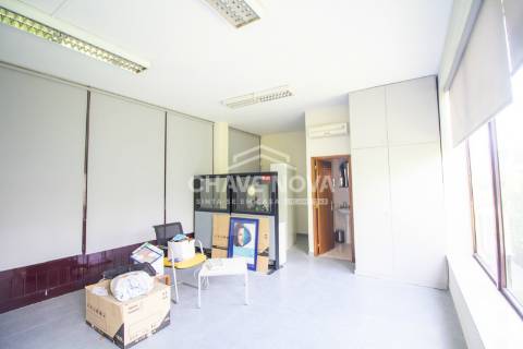 Escritório  Venda em São Mamede de Infesta e Senhora da Hora,Matosinhos