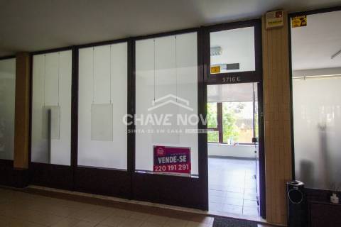 Loja  Arrendamento em São Mamede de Infesta e Senhora da Hora,Matosinhos