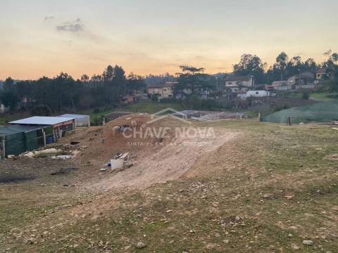 Terreno Para Construção T4 Venda em Fânzeres e São Pedro da Cova,Gondomar