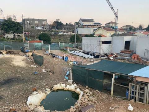 Terreno Para Construção T4 Venda em Fânzeres e São Pedro da Cova,Gondomar