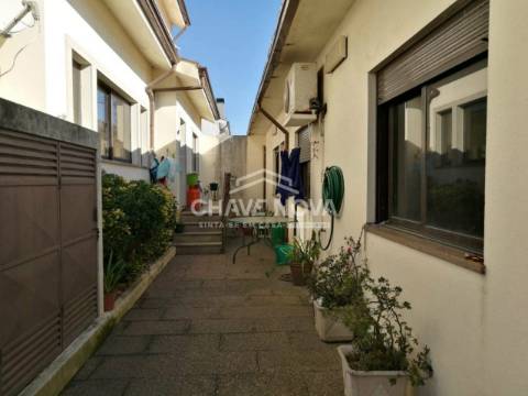 Moradia em Banda T3 Venda em Gondomar (São Cosme), Valbom e Jovim,Gondomar