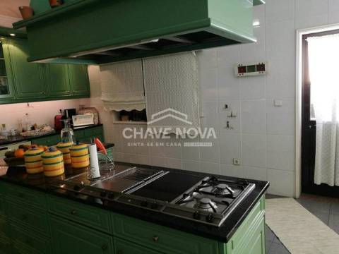 Moradia em Banda T3 Venda em Gondomar (São Cosme), Valbom e Jovim,Gondomar