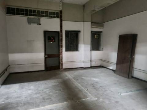 Armazém  Venda em Falagueira-Venda Nova,Amadora