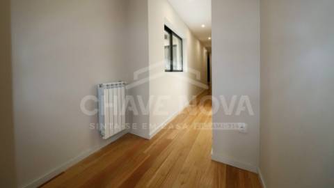 Apartamento T4 Venda em Póvoa de Varzim, Beiriz e Argivai,Póvoa de Varzim