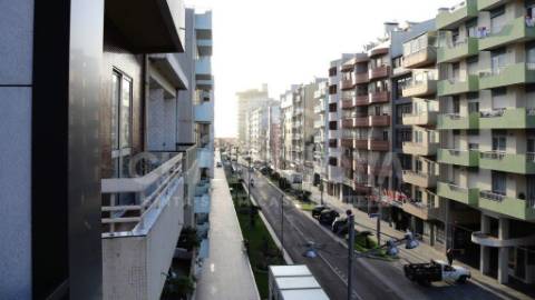 Apartamento T4 Venda em Póvoa de Varzim, Beiriz e Argivai,Póvoa de Varzim