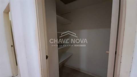 Loja  Venda em Vilar de Andorinho,Vila Nova de Gaia