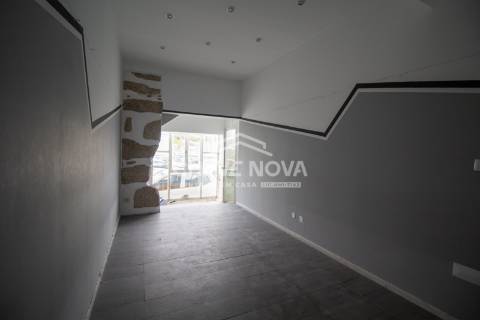 Armazém  Venda em Custóias, Leça do Balio e Guifões,Matosinhos