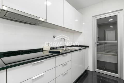 Apartamento T3 Venda em Lumiar,Lisboa