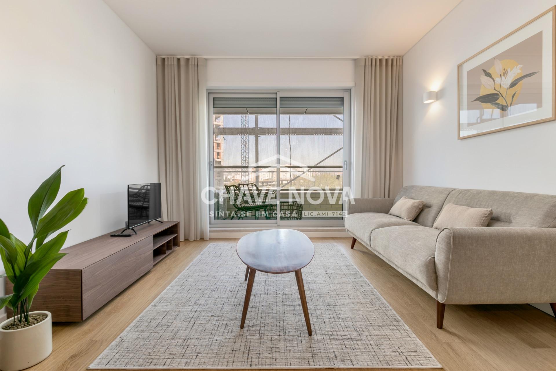 Apartamento T2 Venda em Lumiar,Lisboa