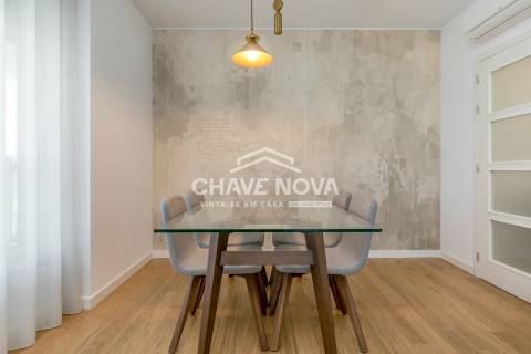 Apartamento T2 Venda em Lumiar,Lisboa