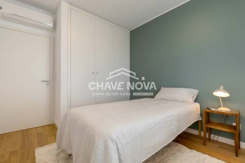 Apartamento T2 Venda em Lumiar,Lisboa