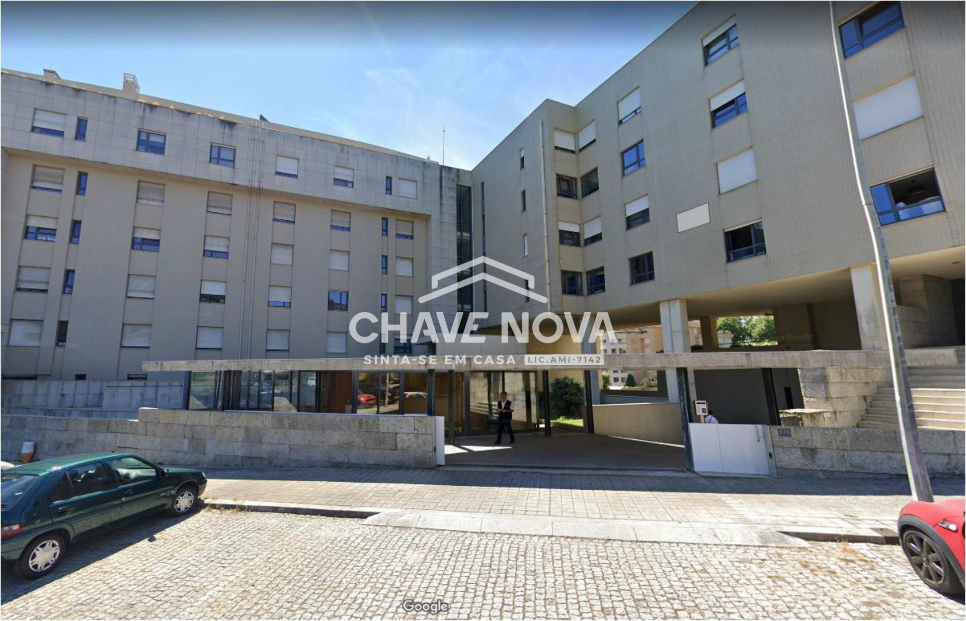 Apartamento T2 Arrendamento em Aldoar, Foz do Douro e Nevogilde,Porto