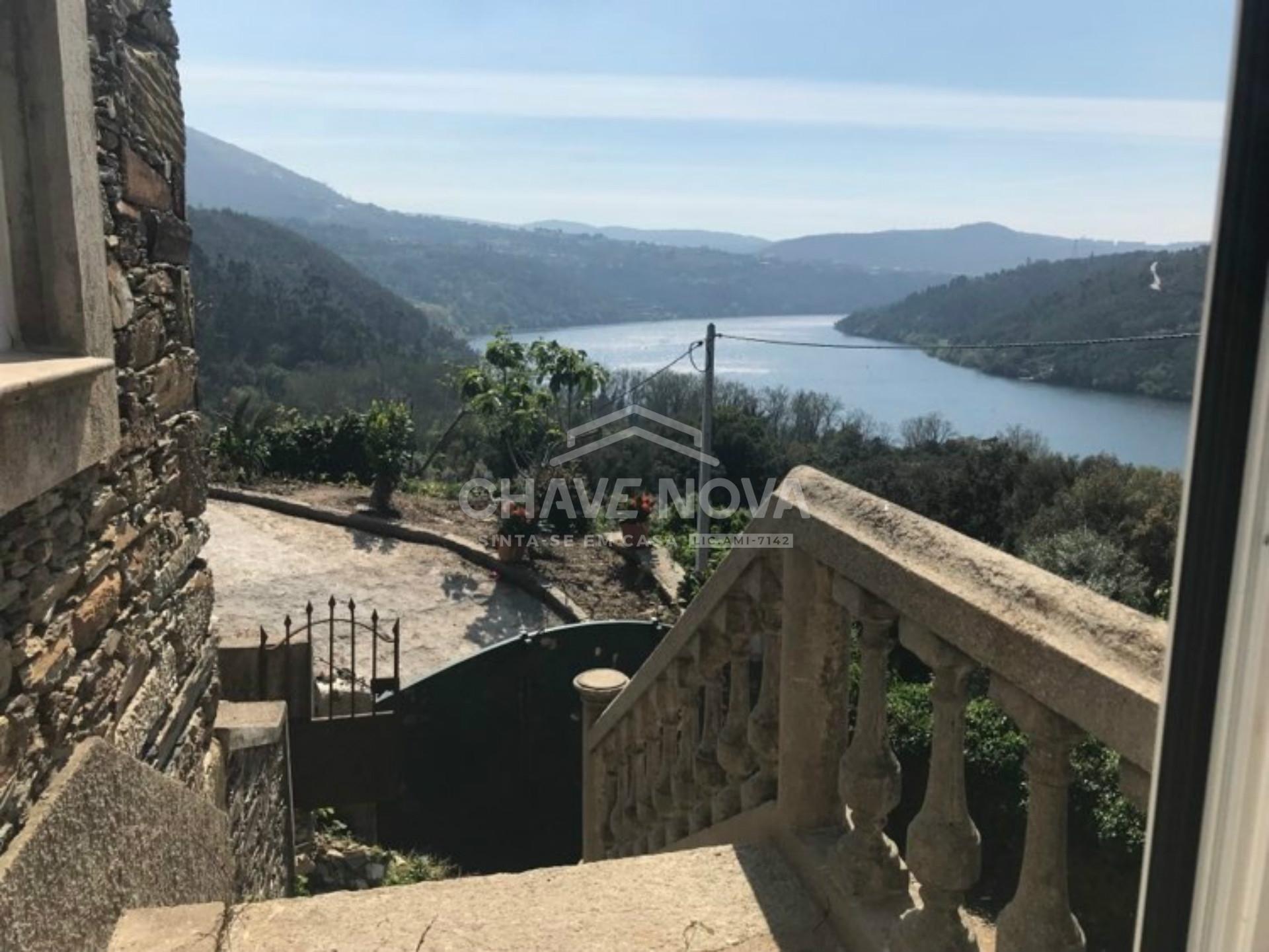 Moradia Isolada T4 Venda em Raiva, Pedorido e Paraíso,Castelo de Paiva