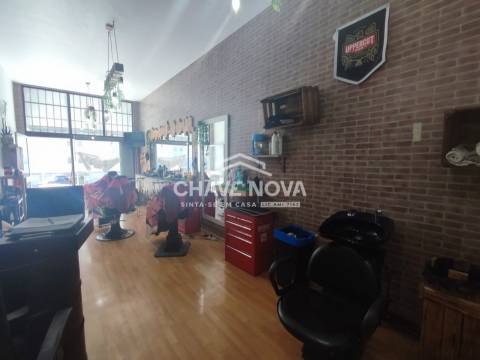Loja  Trespasse em Vilar de Andorinho,Vila Nova de Gaia