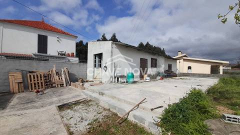 Moradia T2 Venda em São Paio de Oleiros,Santa Maria da Feira