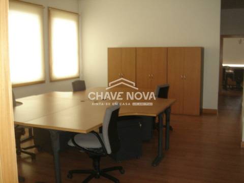 Escritório  Venda em São Mamede de Infesta e Senhora da Hora,Matosinhos