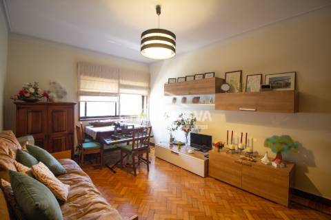 Apartamento T3+1 Venda em Lordelo do Ouro e Massarelos,Porto