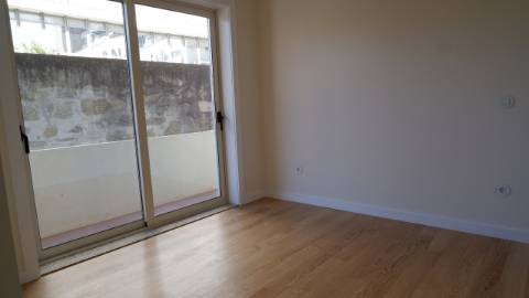 Apartamento T3 Venda em Lordelo do Ouro e Massarelos,Porto