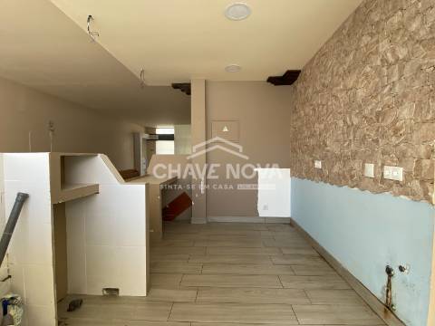 Loja  Arrendamento em Espinho,Espinho