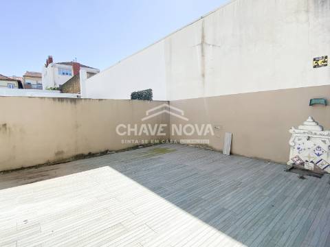 Loja  Arrendamento em Espinho,Espinho