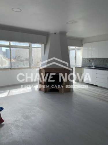 Apartamento T2 Venda em Massamá e Monte Abraão,Sintra