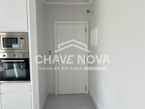 Apartamento T2 Venda em Massamá e Monte Abraão,Sintra