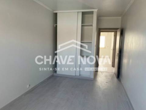 Apartamento T2 Venda em Massamá e Monte Abraão,Sintra