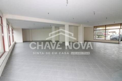 Loja  Venda em Raimonda,Paços de Ferreira