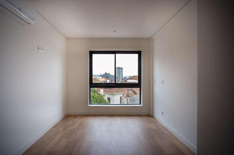 Apartamento T3 Venda em Cedofeita, Santo Ildefonso, Sé, Miragaia, São Nicolau e Vitória,Porto