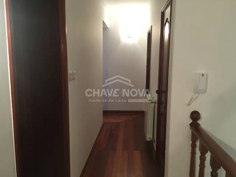 Moradia Geminada T4 Arrendamento em Póvoa de Varzim, Beiriz e Argivai,Póvoa de Varzim