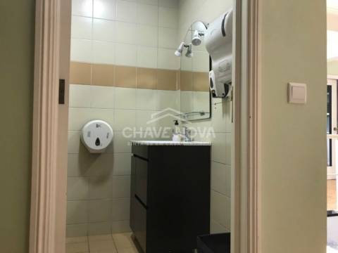 Loja  Arrendamento em Vilar de Andorinho,Vila Nova de Gaia