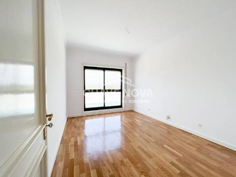 Apartamento T4 Venda em Avintes,Vila Nova de Gaia