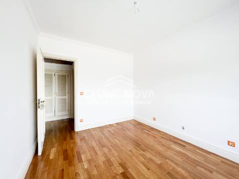 Apartamento T4 Venda em Avintes,Vila Nova de Gaia