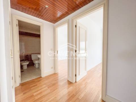 Apartamento T4 Venda em Avintes,Vila Nova de Gaia