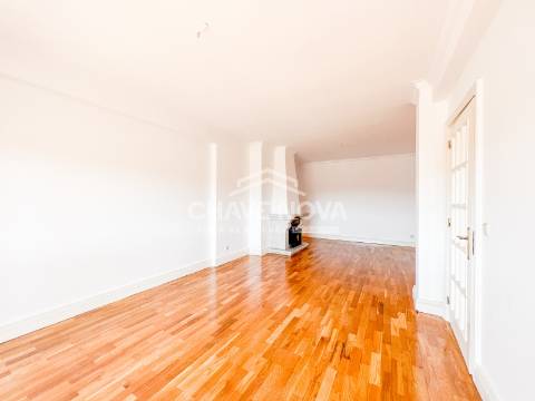 Apartamento T4 Venda em Avintes,Vila Nova de Gaia