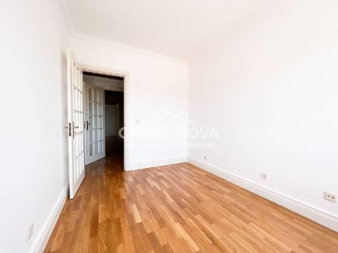 Apartamento T4 Venda em Avintes,Vila Nova de Gaia