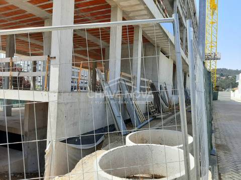 Loja  Venda em Fânzeres e São Pedro da Cova,Gondomar