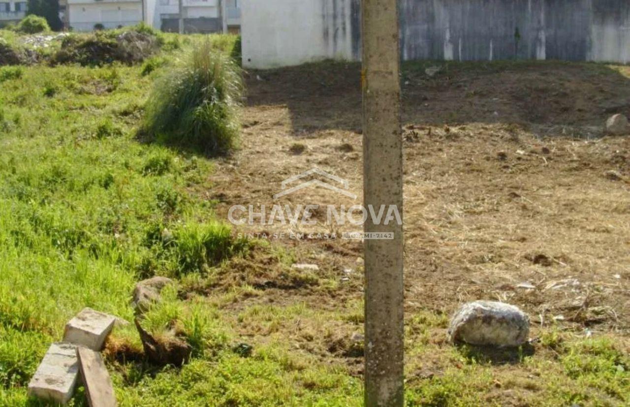 Terreno Urbano  Venda em Gondomar (São Cosme), Valbom e Jovim,Gondomar