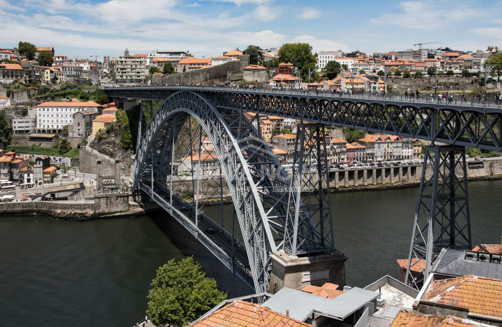 Apartamento T3+1 Venda em Ramalde,Porto