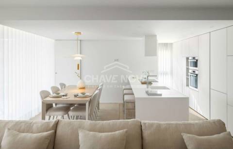 Apartamento T3+1 Venda em Ramalde,Porto