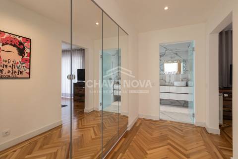 Moradia Isolada T4 Venda em Escapães,Santa Maria da Feira