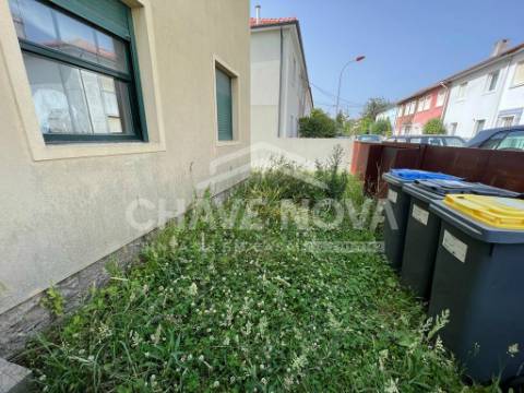 Moradia Geminada T2 Venda em Ramalde,Porto