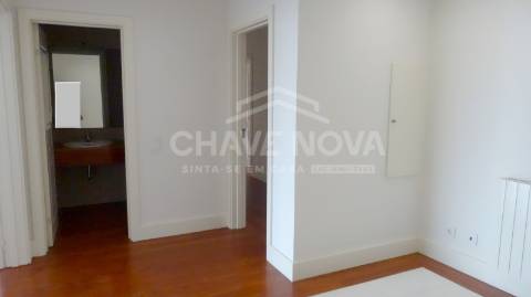 Apartamento T3 Venda em Matosinhos e Leça da Palmeira,Matosinhos