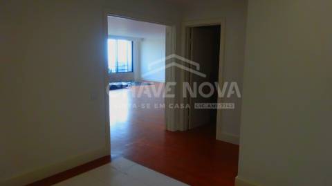 Apartamento T3 Venda em Matosinhos e Leça da Palmeira,Matosinhos