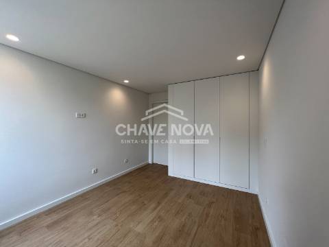 Apartamento T2 Venda em São Mamede de Infesta e Senhora da Hora,Matosinhos