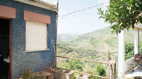 Moradia Devoluta T3 Venda em Nogueira e Ermida,Vila Real