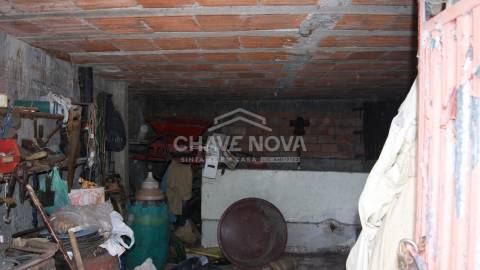 Moradia Devoluta T3 Venda em Nogueira e Ermida,Vila Real